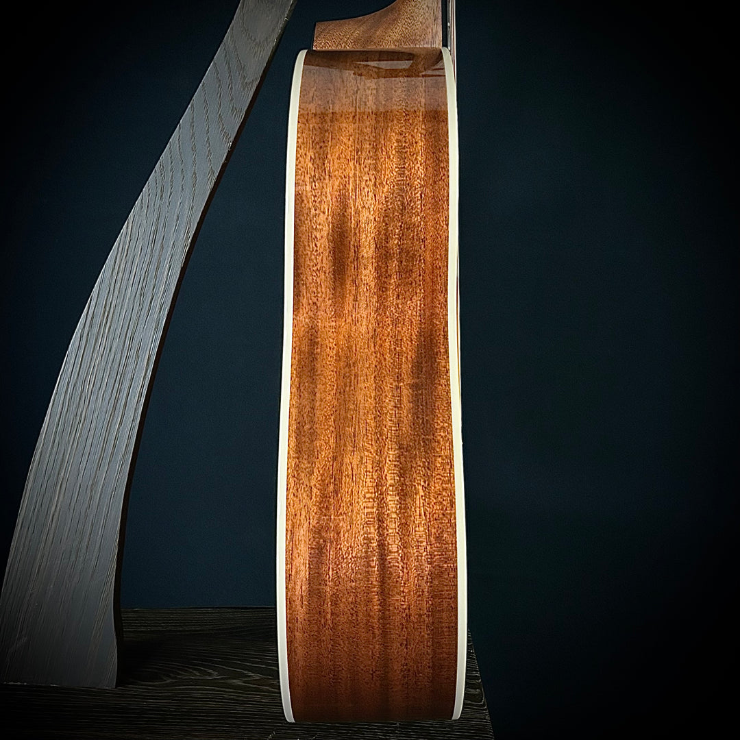Taylor Gold Label 517E-SB