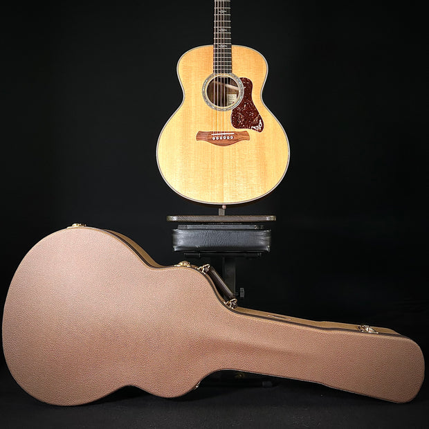 Taylor 814e Gold Label - Koa Natural