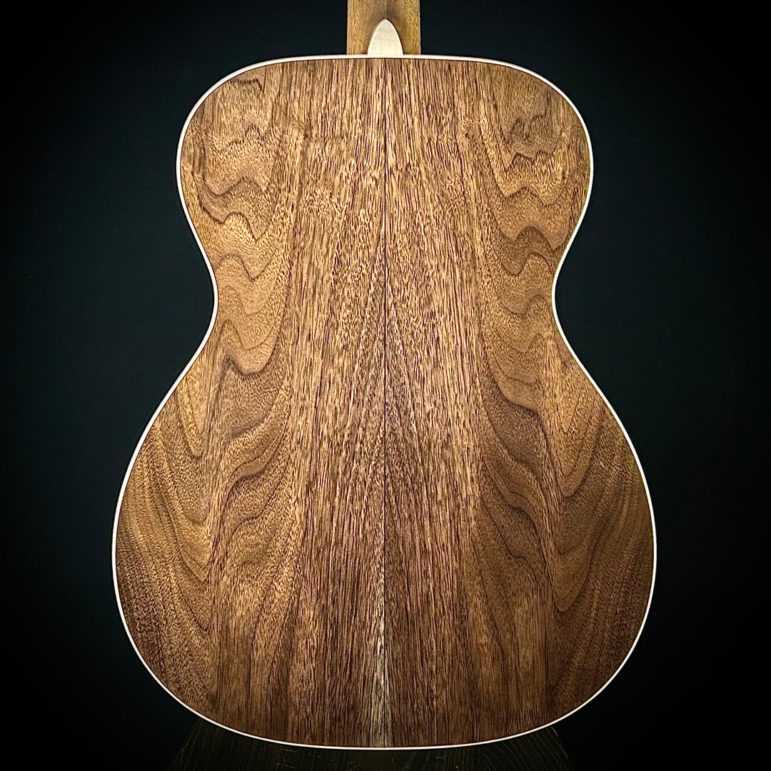 Martin Custom 000 - Black Walnut
