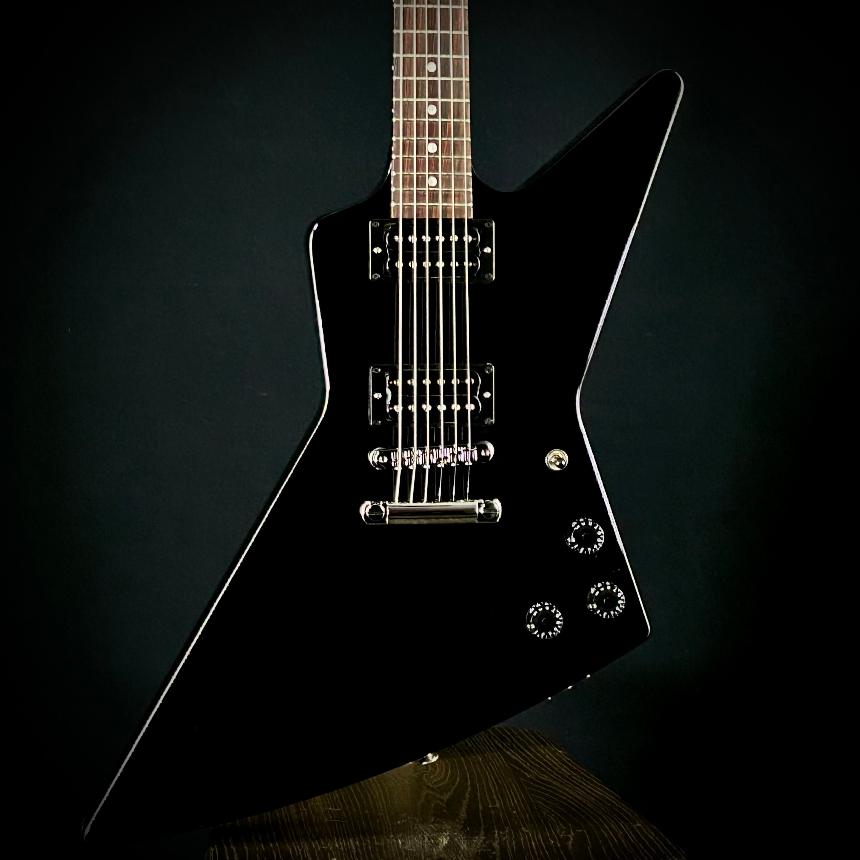 Gibson '80s Explorer – Music Villa MT