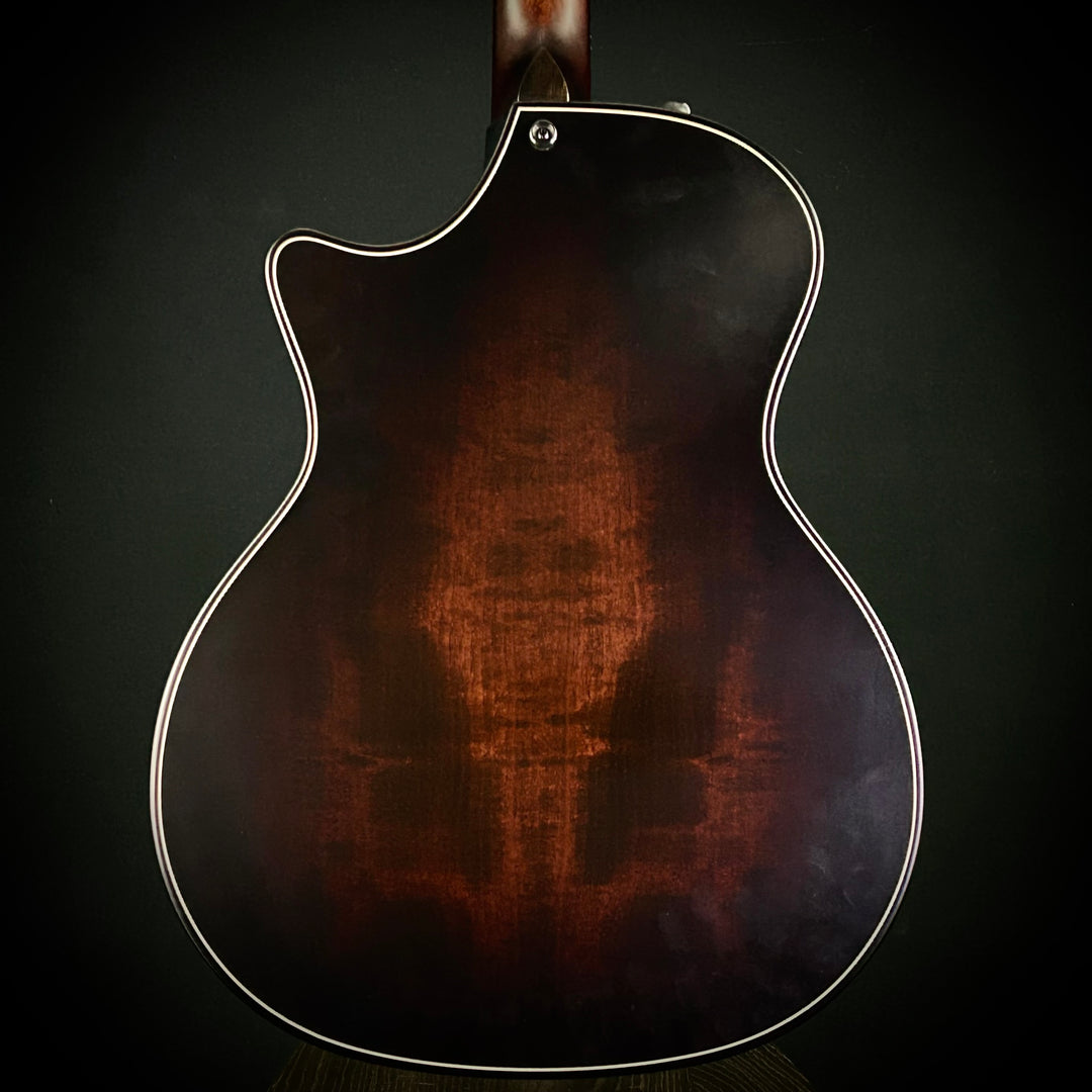 Taylor Builders Edition 324ce