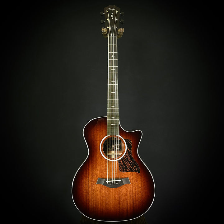 Taylor MV Custom Baritone - Grand Auditorium