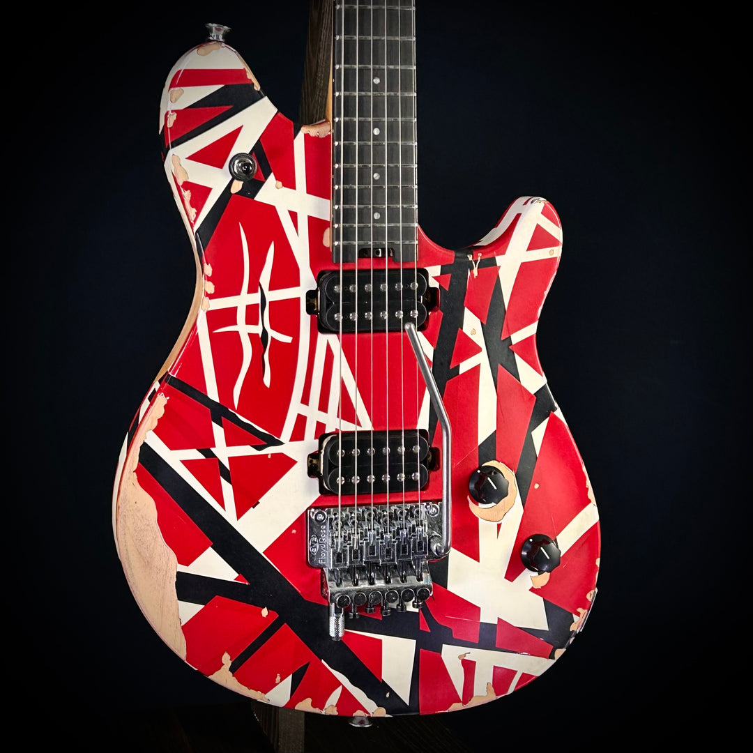 EVH Limited Edition Wolfgang Special Striped Series Aged
