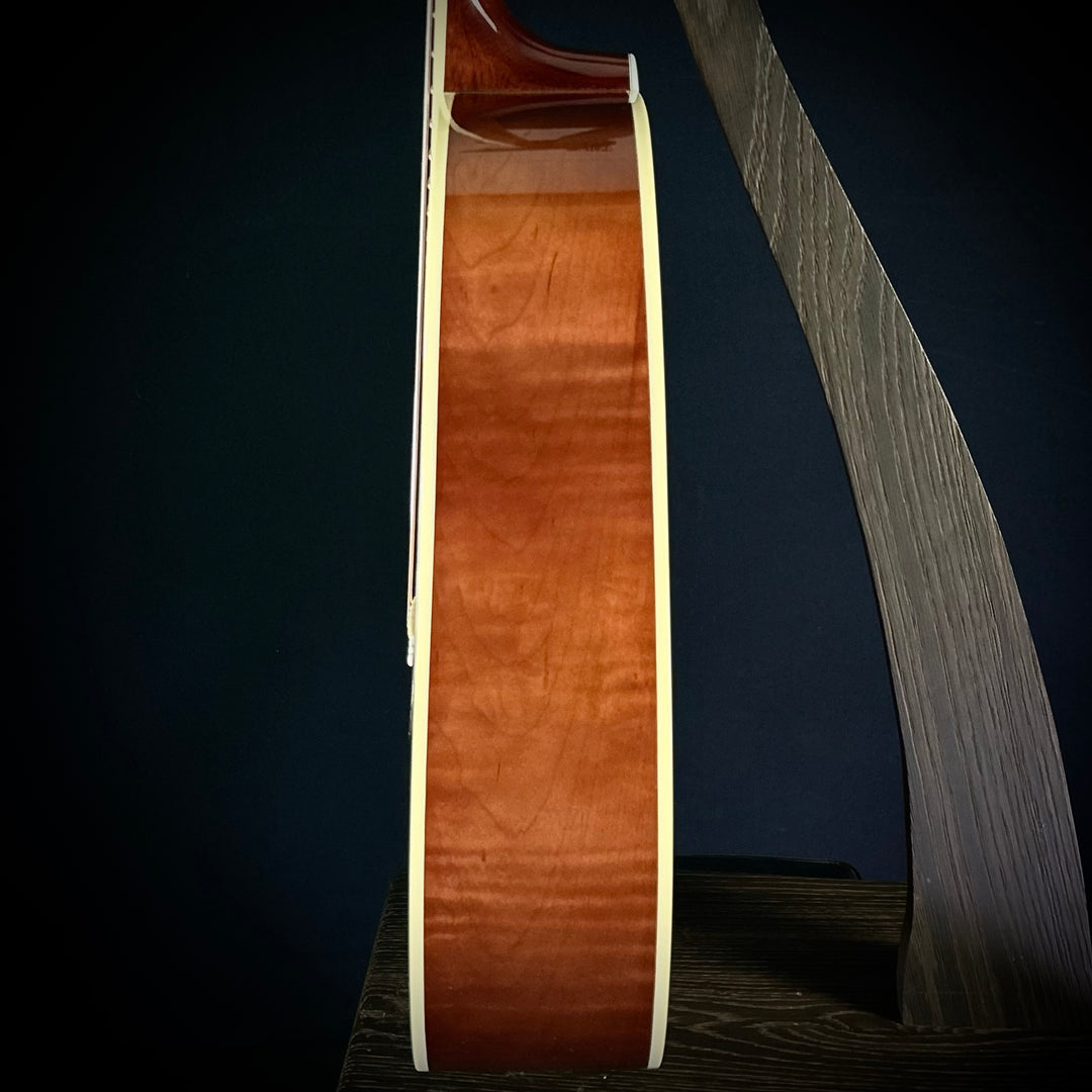 Gibson Dove Anniversary LTD - Cremona Burst