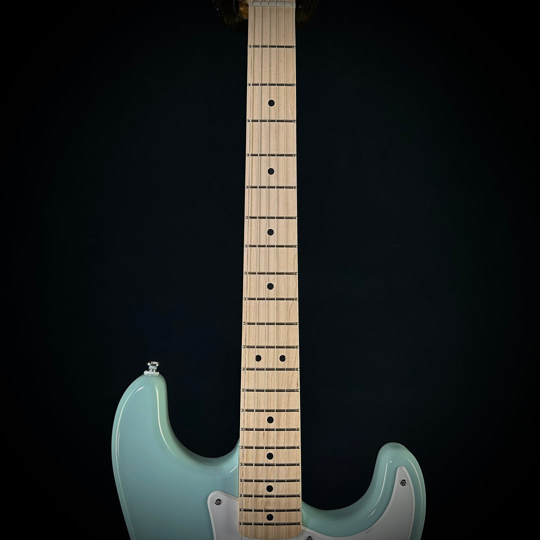 Squier Sonic Strat Hardtail H