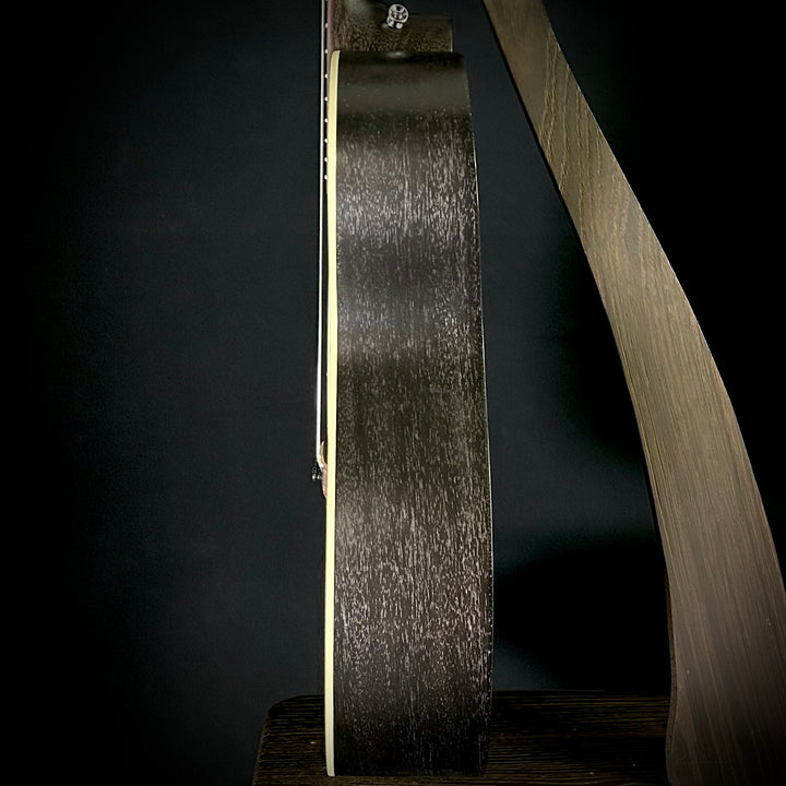 Martin 000-17E - Black Smoke