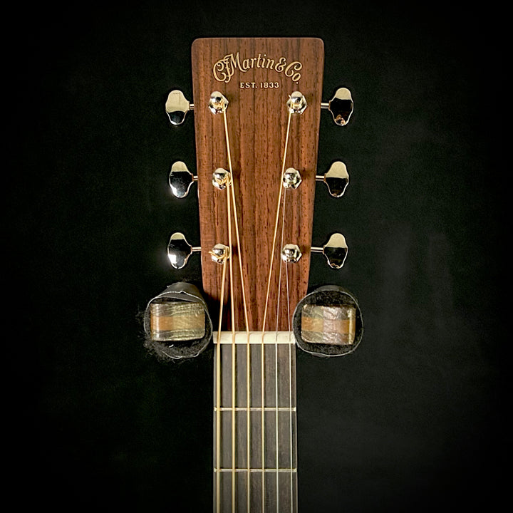 Martin D-28