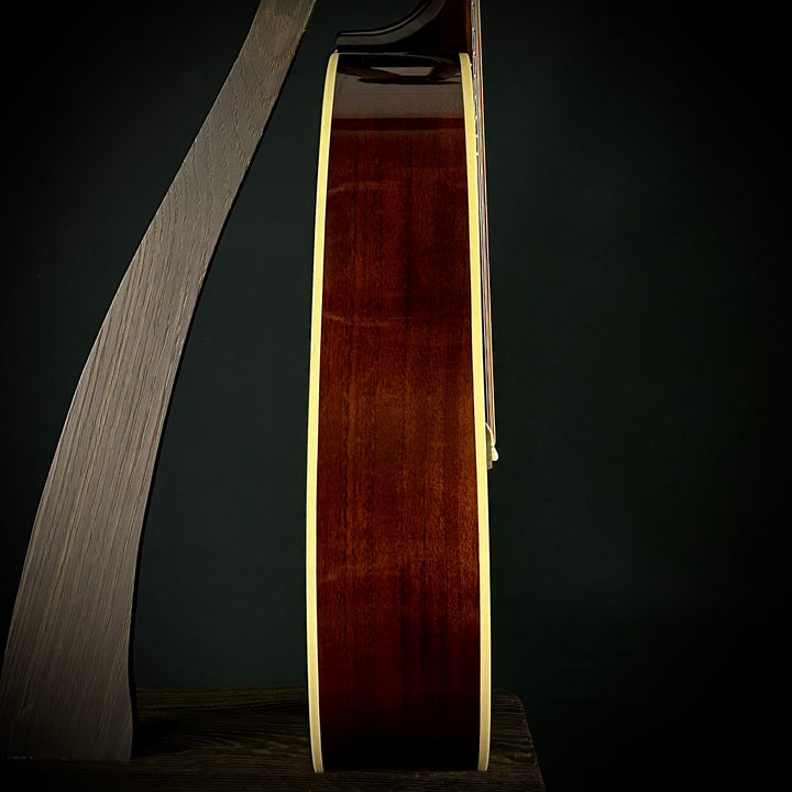 Epiphone 1942 Banner J-45