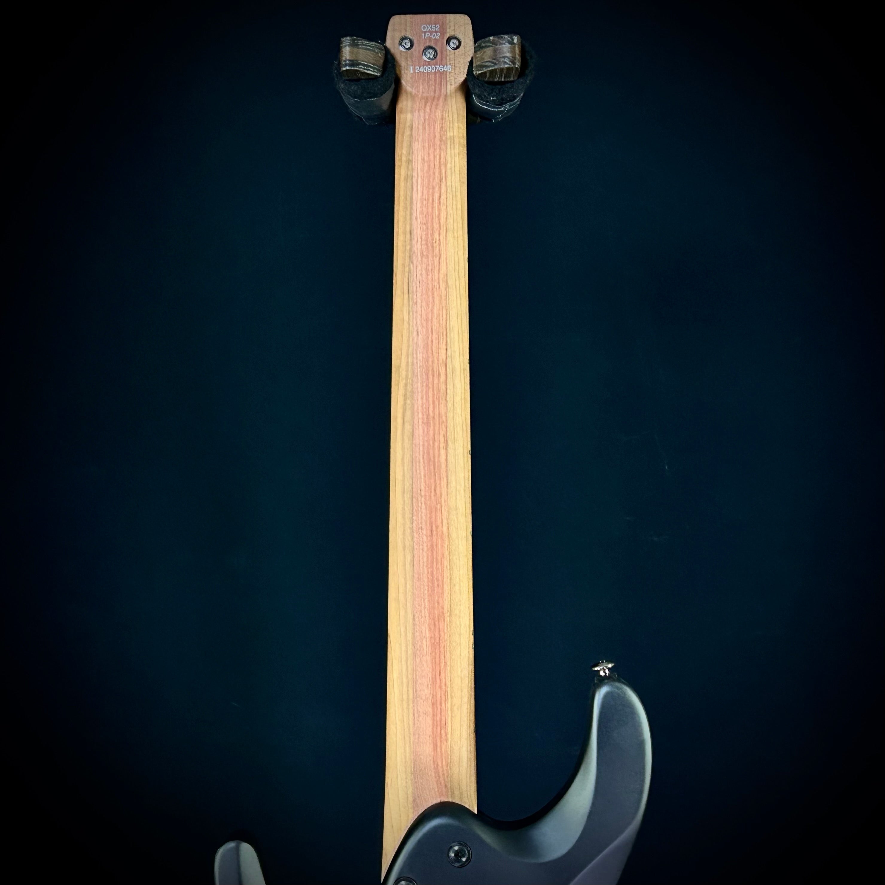 Ibanez QX52 – Music Villa MT