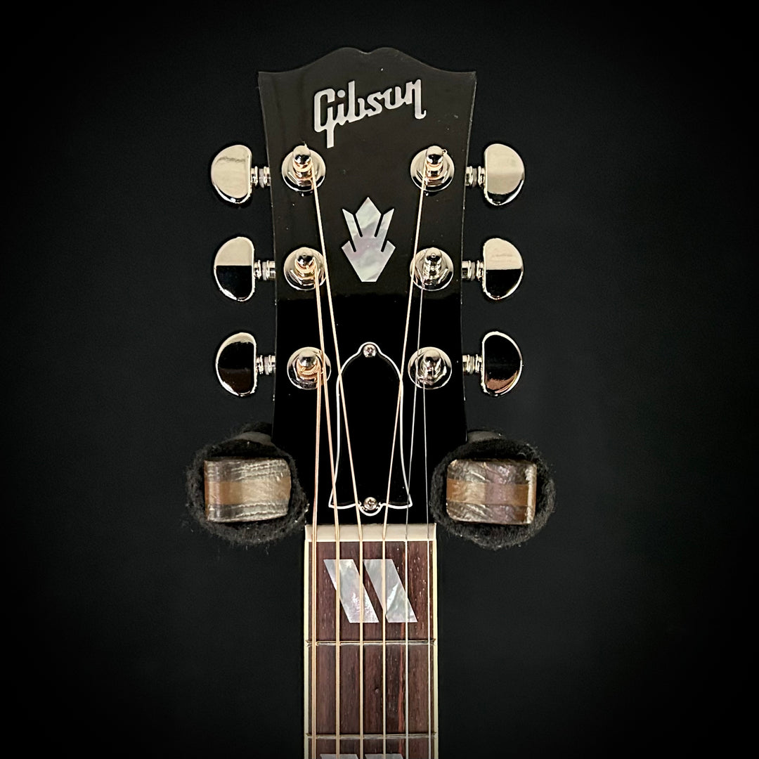 Gibson Hummingbird Maple - Alpine White Gloss