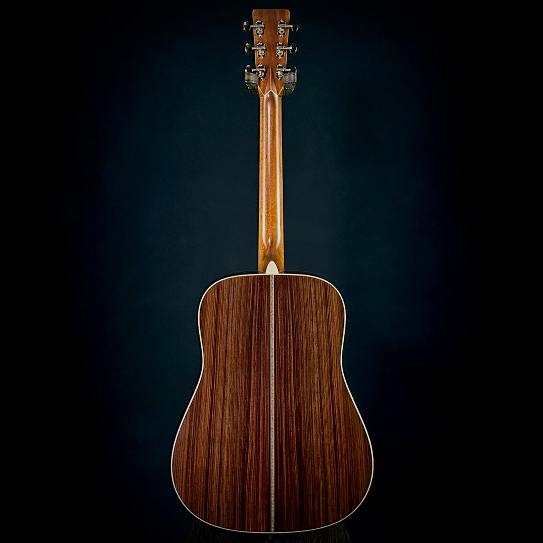 Martin D-28 Modern Deluxe