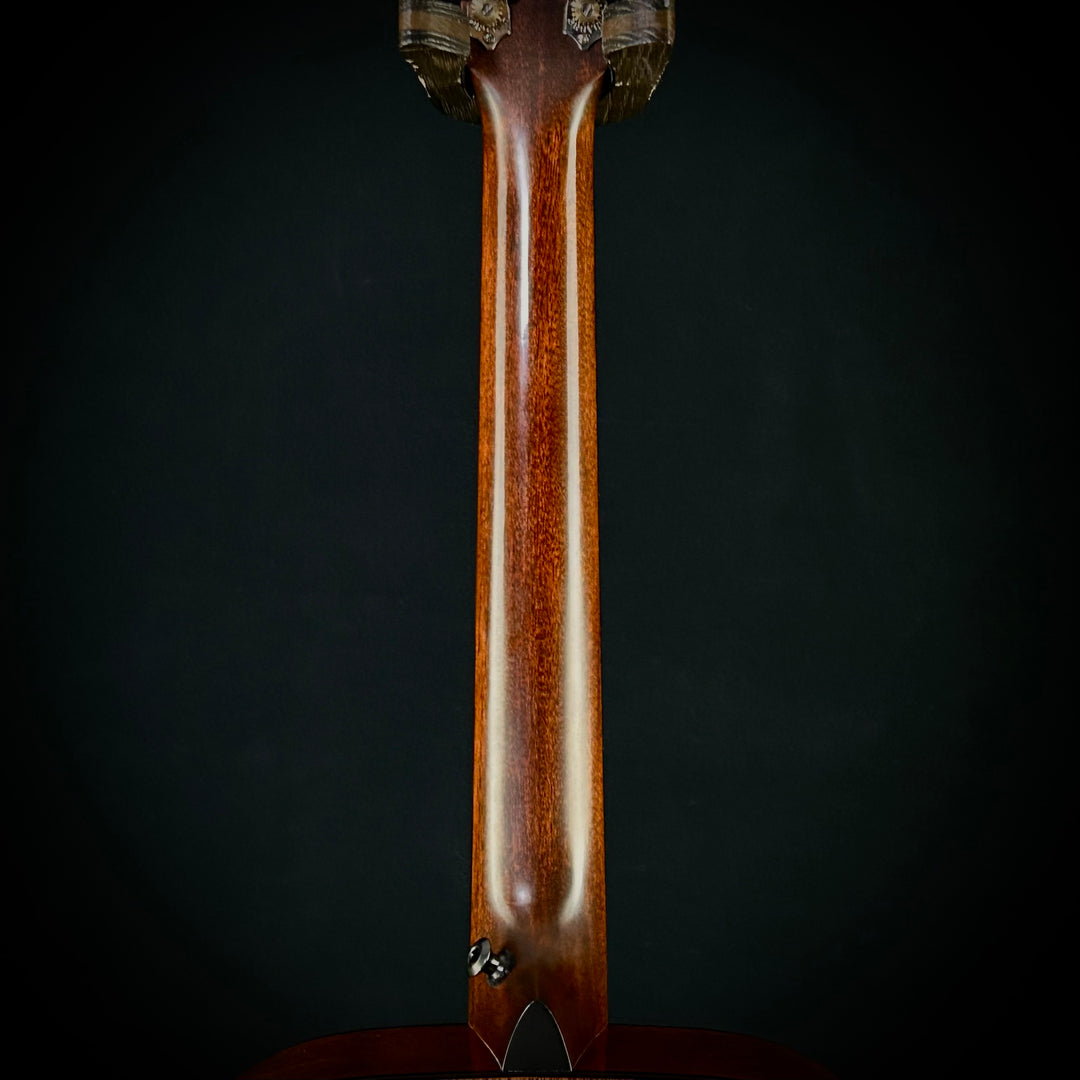 Martin 2022 000-18 (USED)