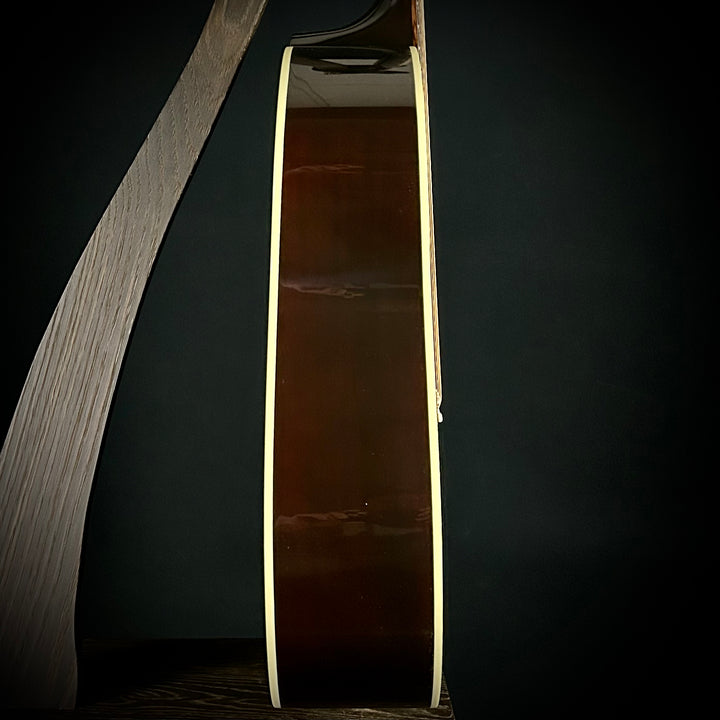 Gibson J-45 Standard - Vintage Sunburst