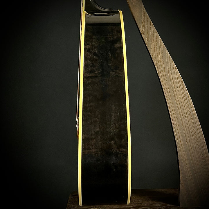 Gibson MV Custom Dove - Trans Black