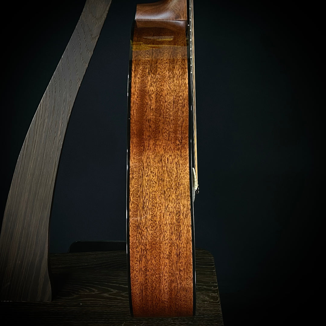 Martin 000-18