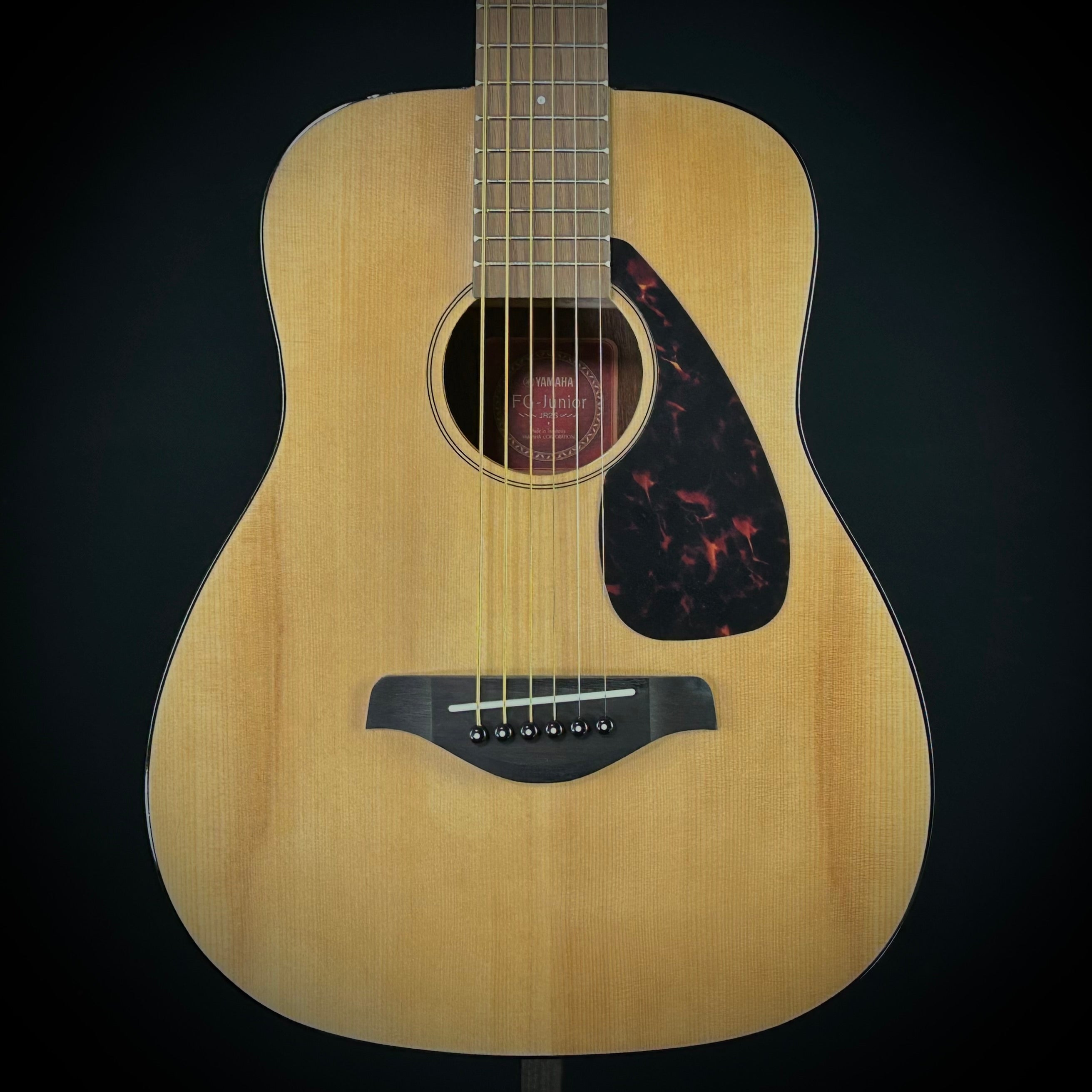 Yamaha JR2 - Solid Top – Music Villa MT