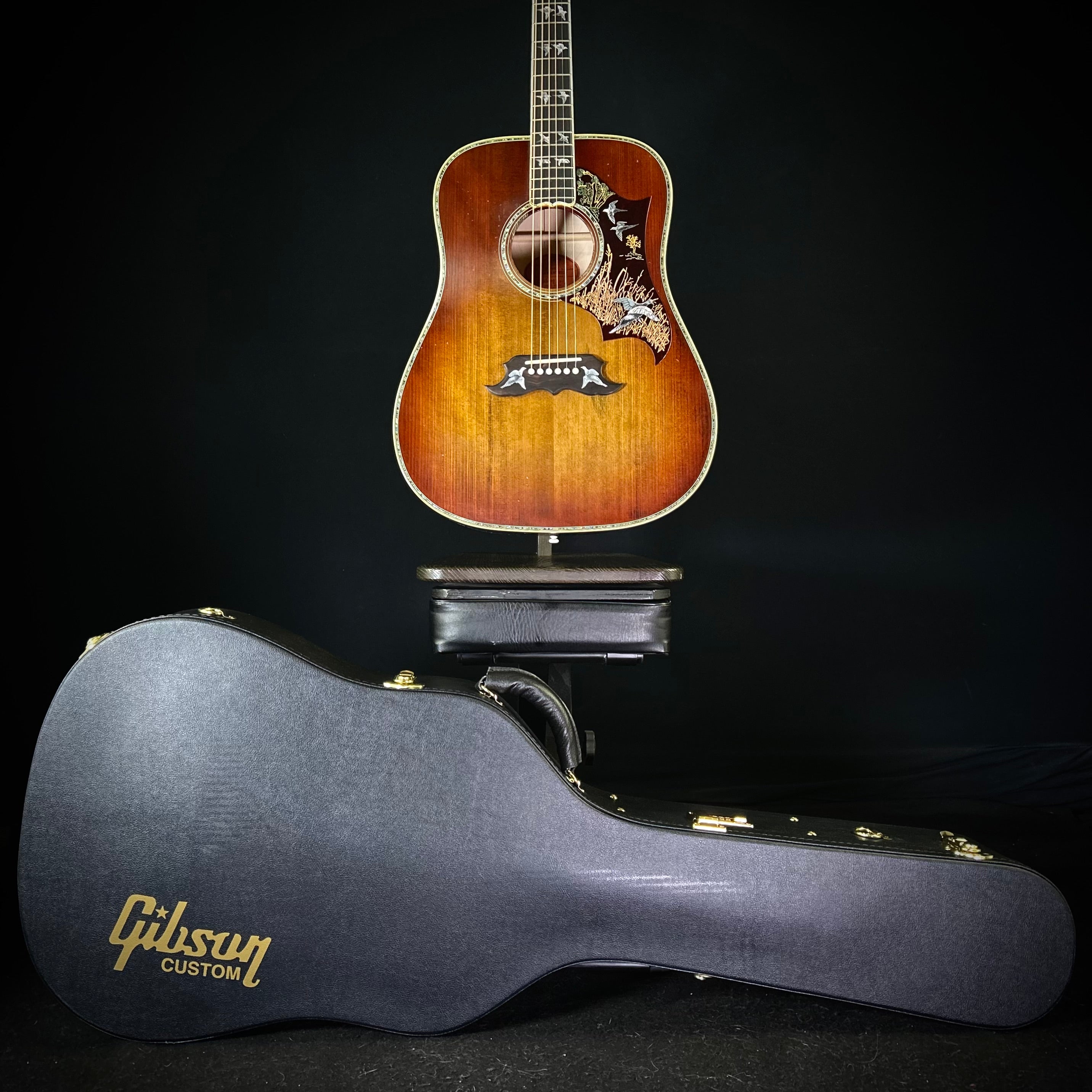 アコースティックギター　Gibson Doves in flight Gibson Doves in Flight Murphy Lab Light Aged - Wildfire Burst