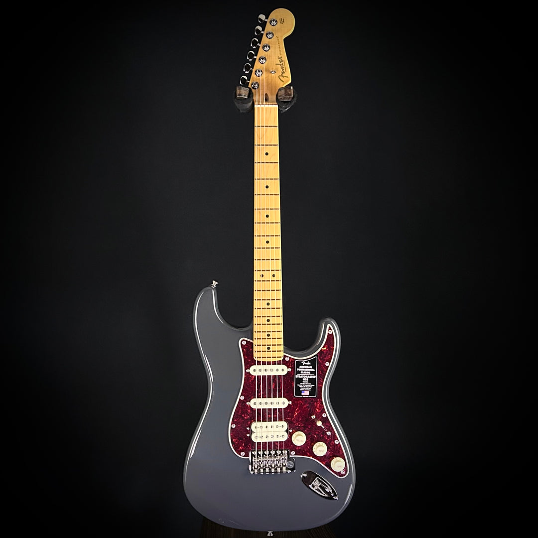 American Professional Classic Stratocaster HSS