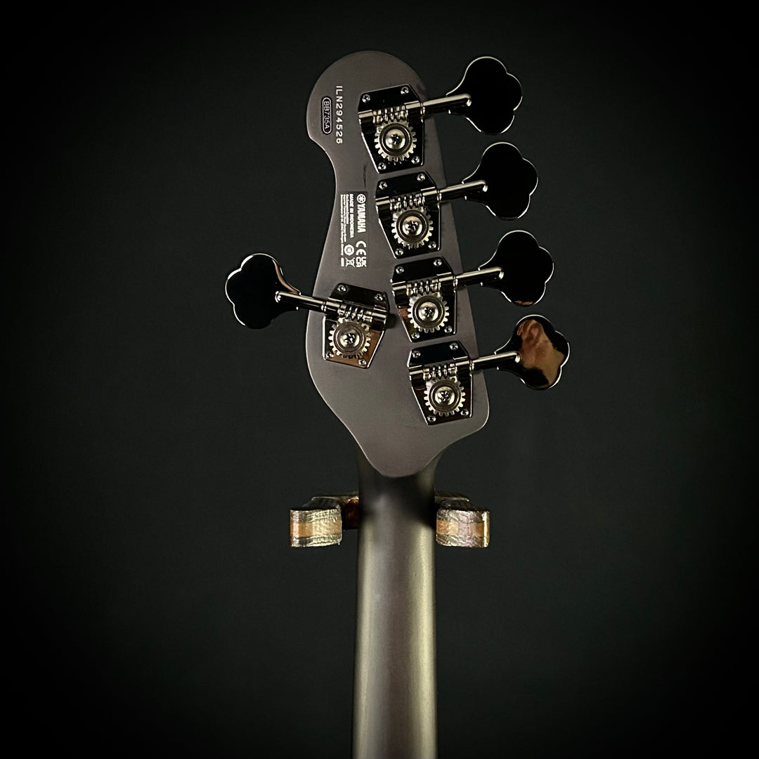 Yamaha BB735A
