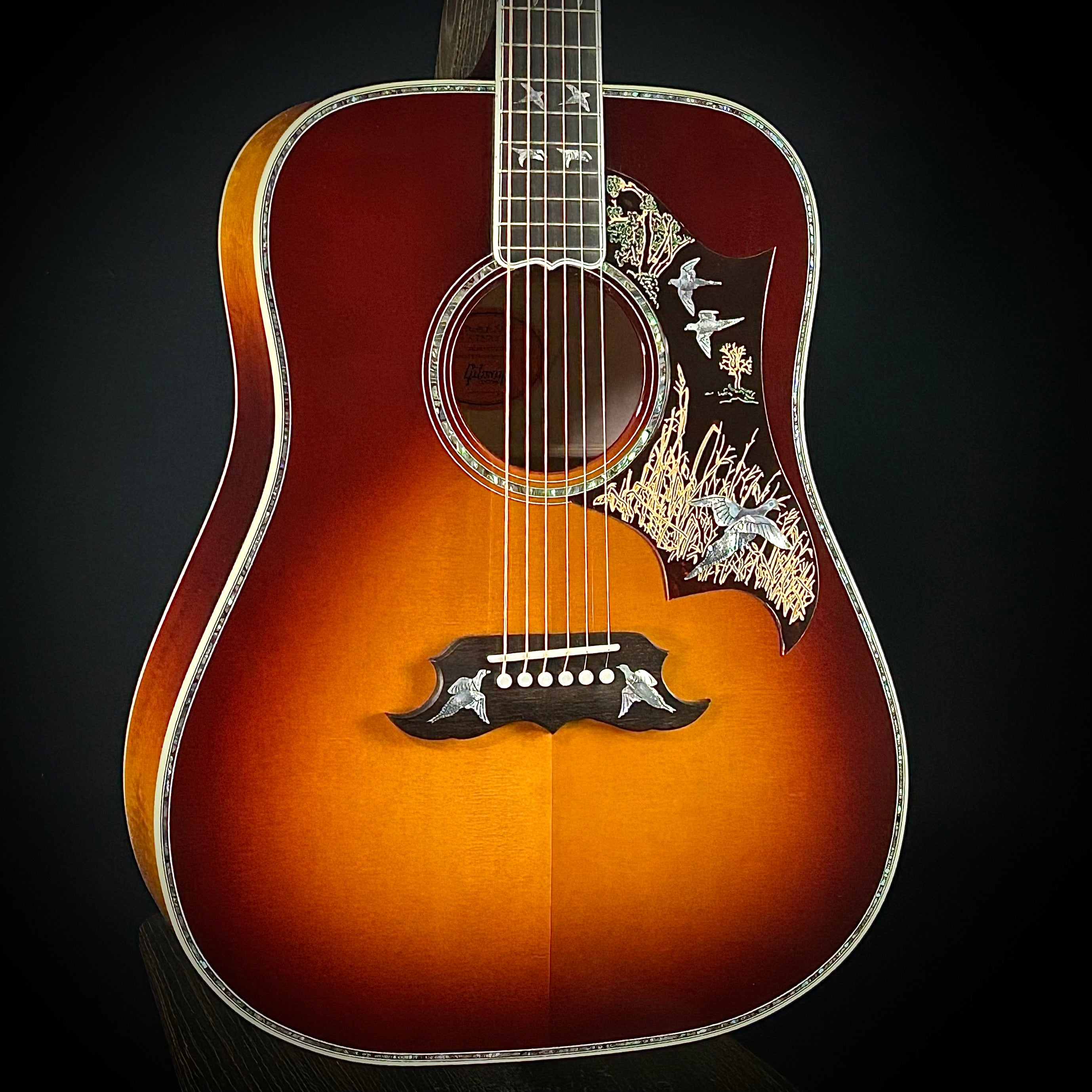 Gibson Doves in Flight - Autumn Burst – Music Villa MT