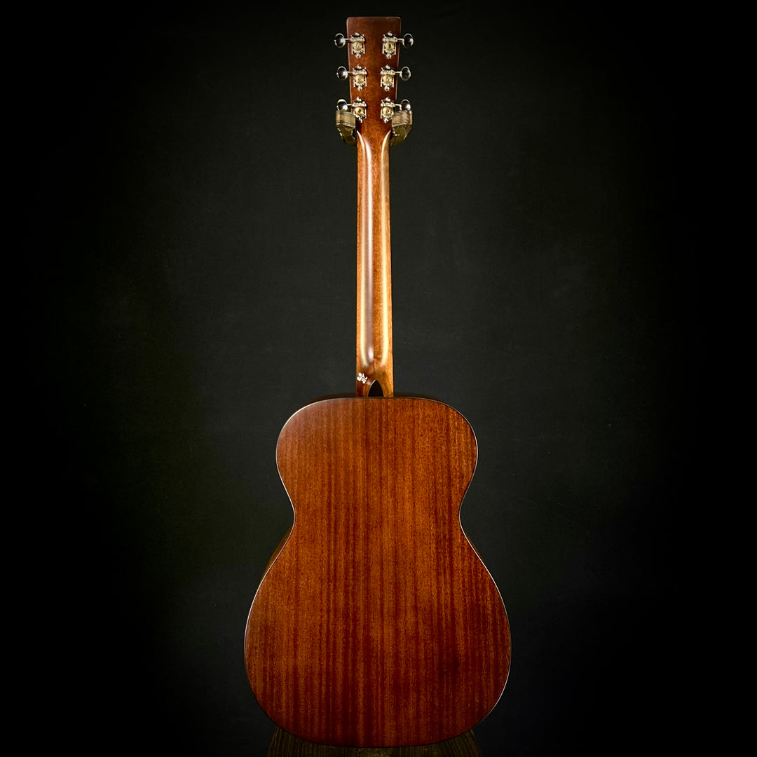 Martin 00-10E Retro - Joe Bonamassa