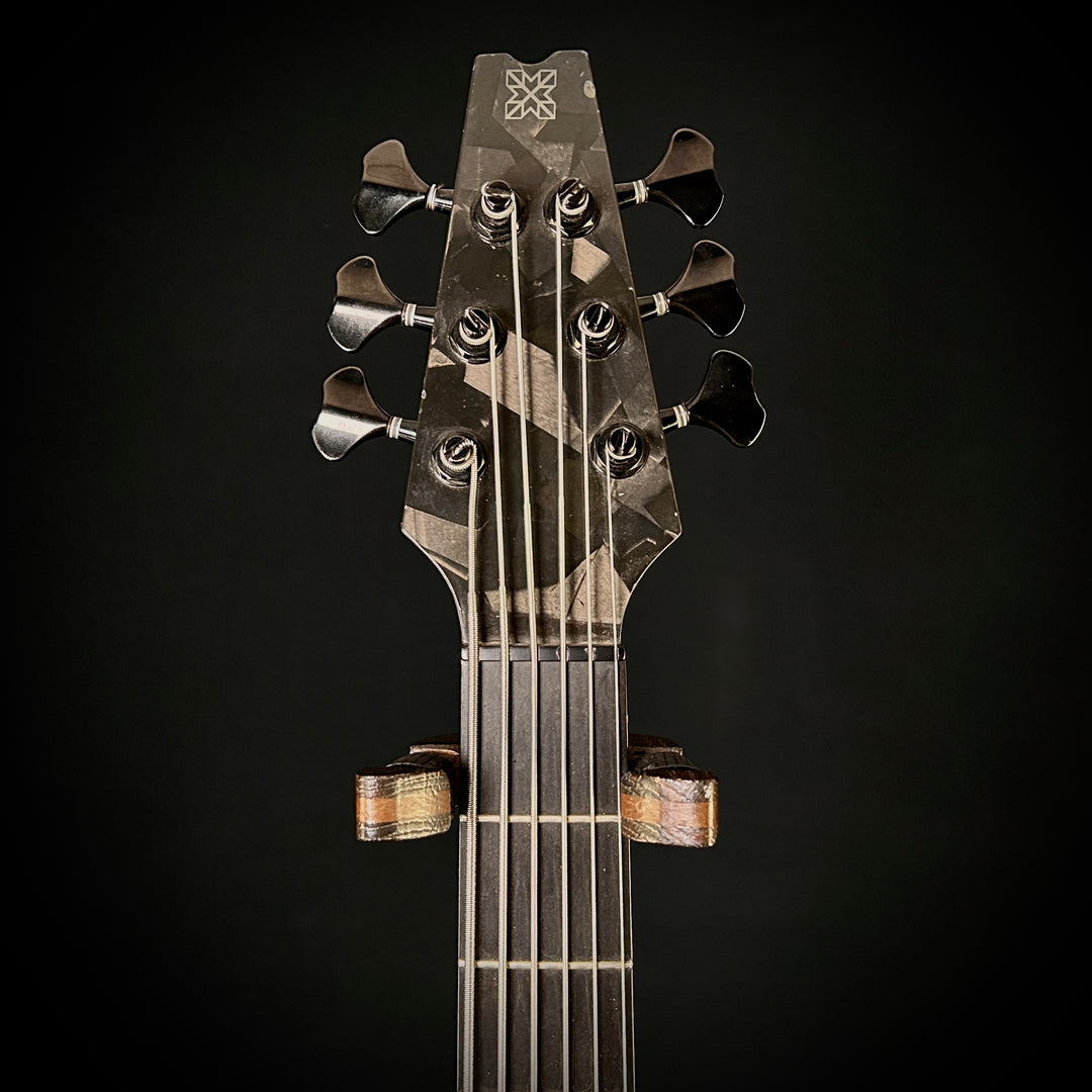 Modulus Quantum 6 Bass (USED)