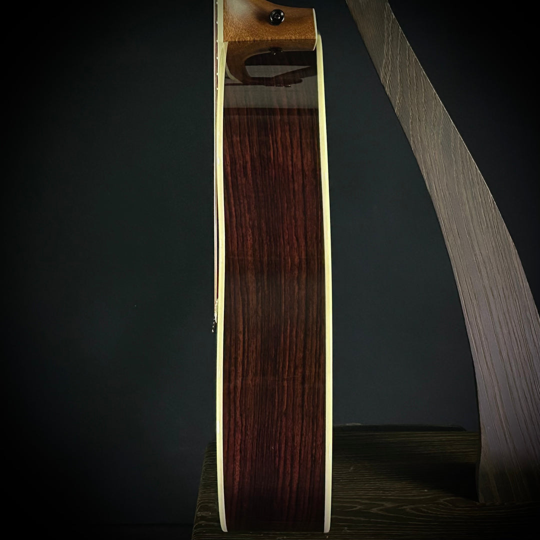 Taylor Custom Gold Label 814E - 1 11/16" Nut