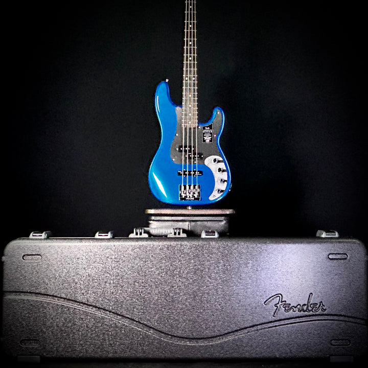 American Ultra II Precision Bass
