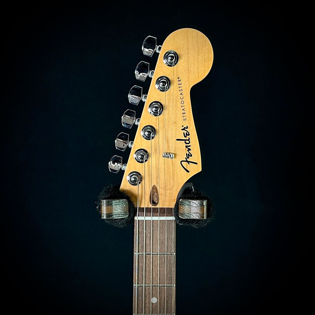 Fender Standard Stratocaster
