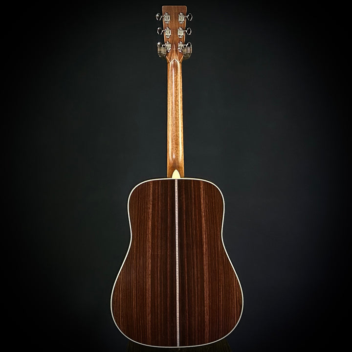 Martin D-28 Billy Strings