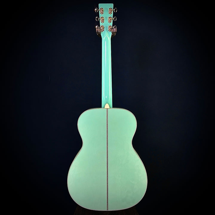 Martin Music Villa OM Quilted Maple - Translucent Teal
