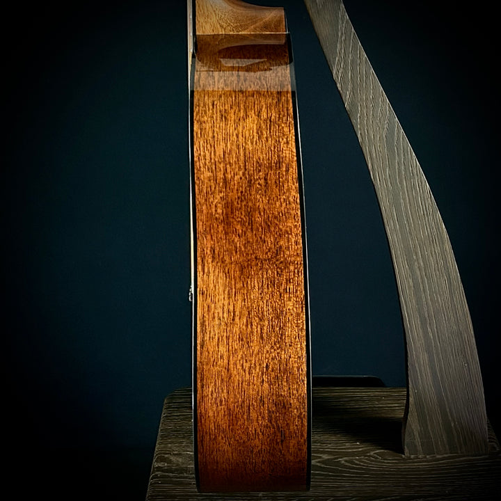 Martin D-18