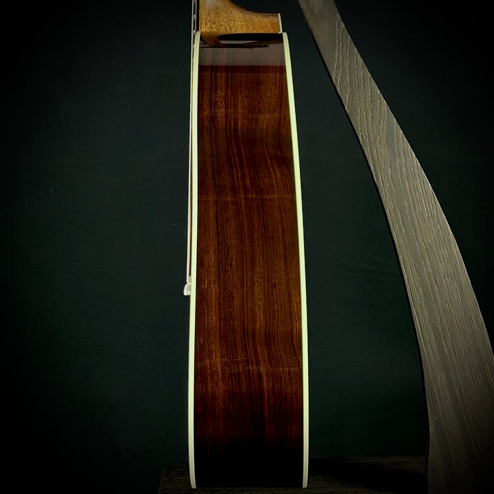 Martin Custom Shop 28 Style, Dreadnought Short Scale 1 3/4"