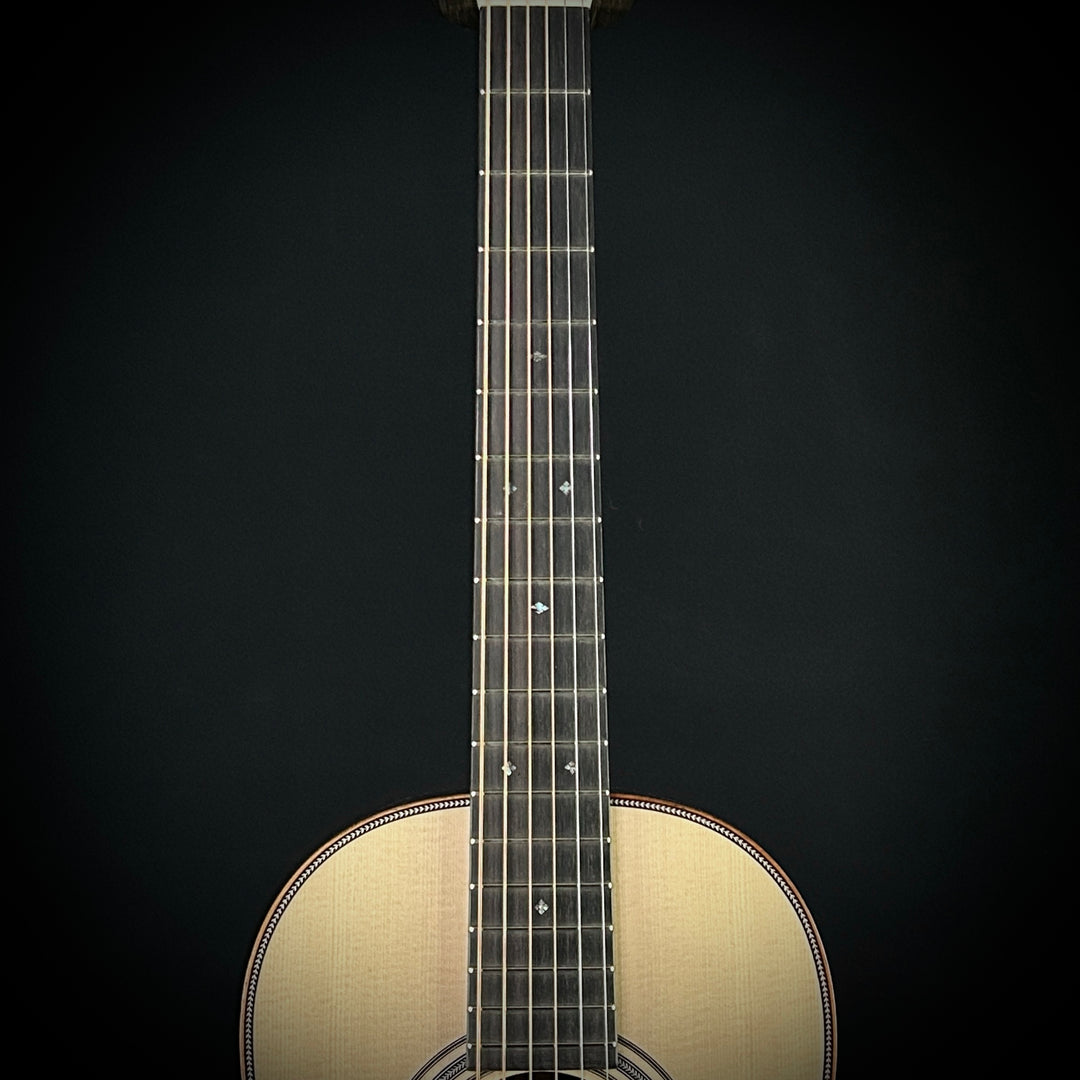 Martin Custom 28 Style, Size-2 - Wild Grain East Indian Rosewood