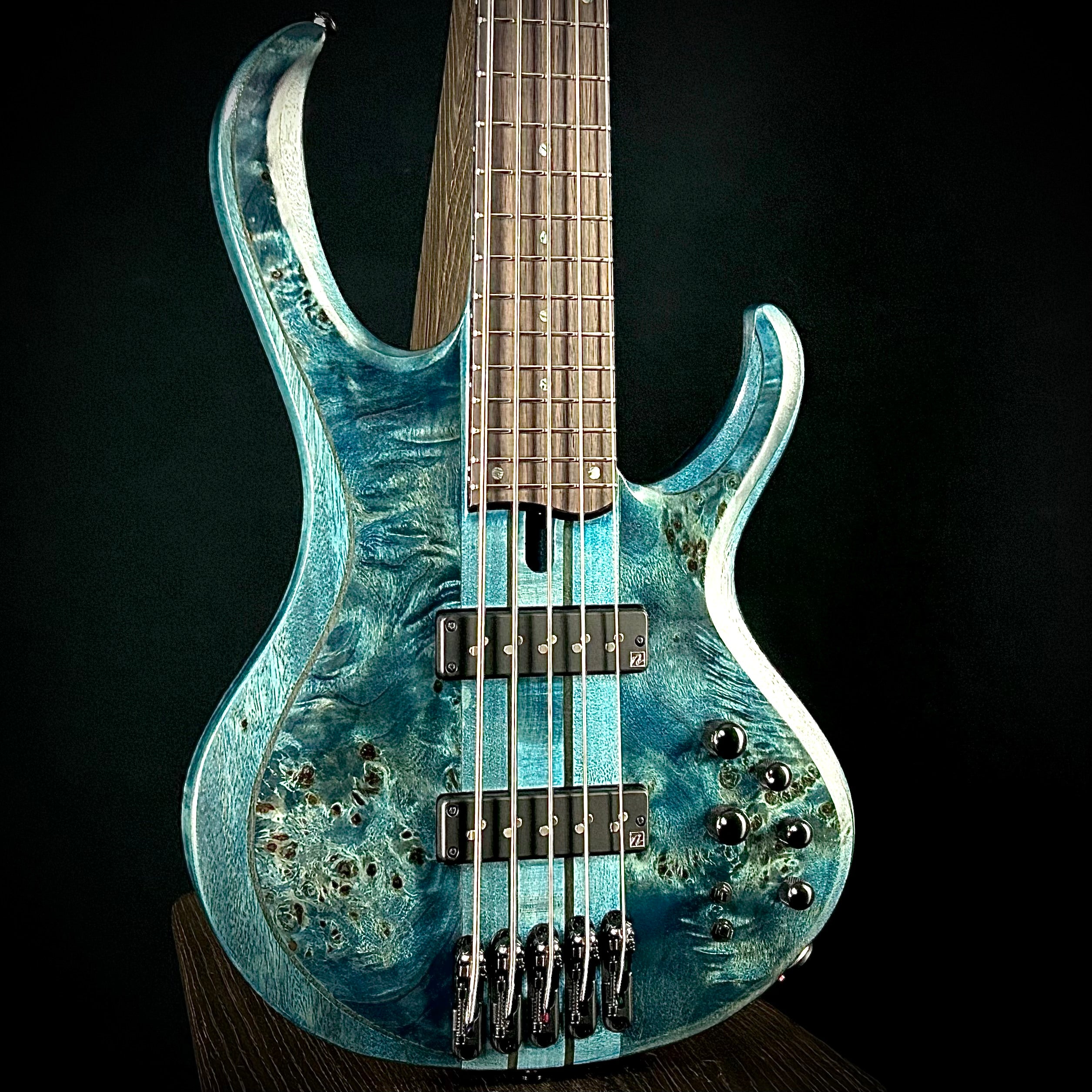 Ibanez BTB945 5-String Bass – Music Villa MT