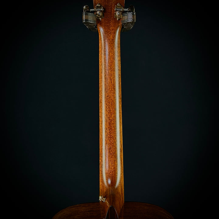 Martin D-18E Modern Deluxe