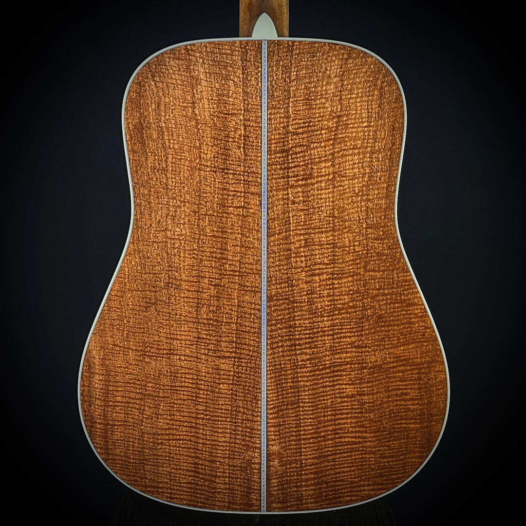 Martin MV 41 Style Dreadnought - Flamed Mahogany