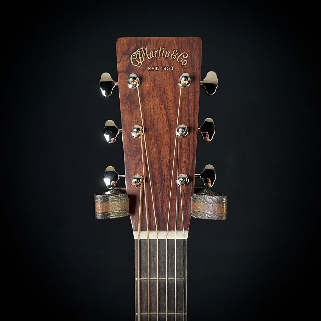 Martin Custom 28 Style, Size-2 - Wild Grain East Indian Rosewood