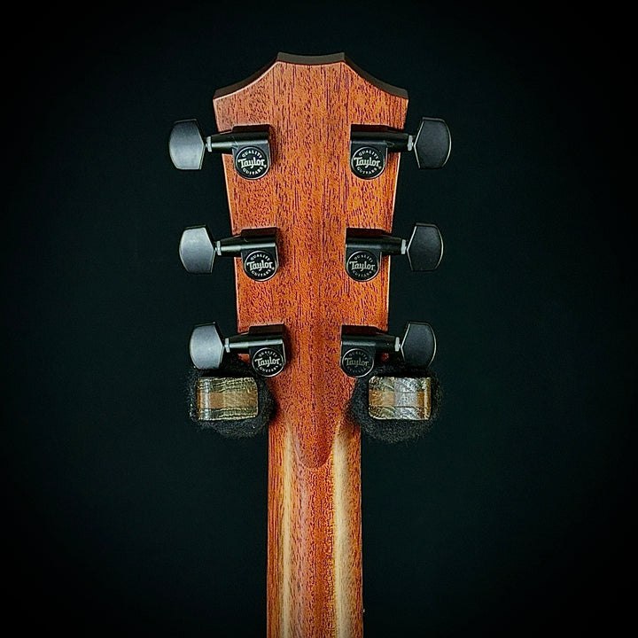 Taylor 324CE