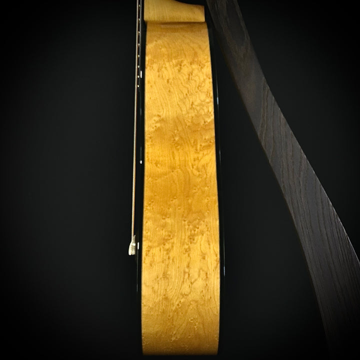 Martin Custom Shop Size 5 "terz" - Birdseye Maple