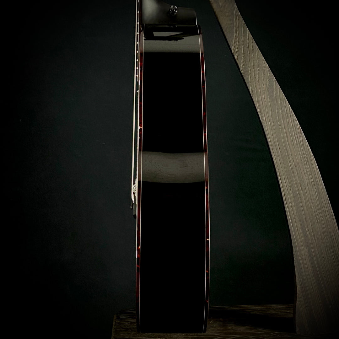 Taylor Custom Gold Label - Super Auditorium