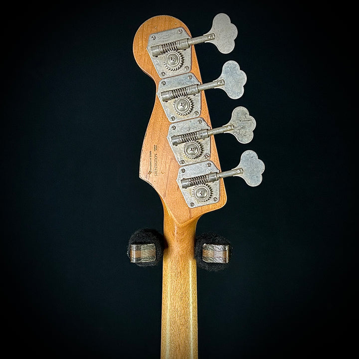 Fender Flea Jazz Bass Roadworn