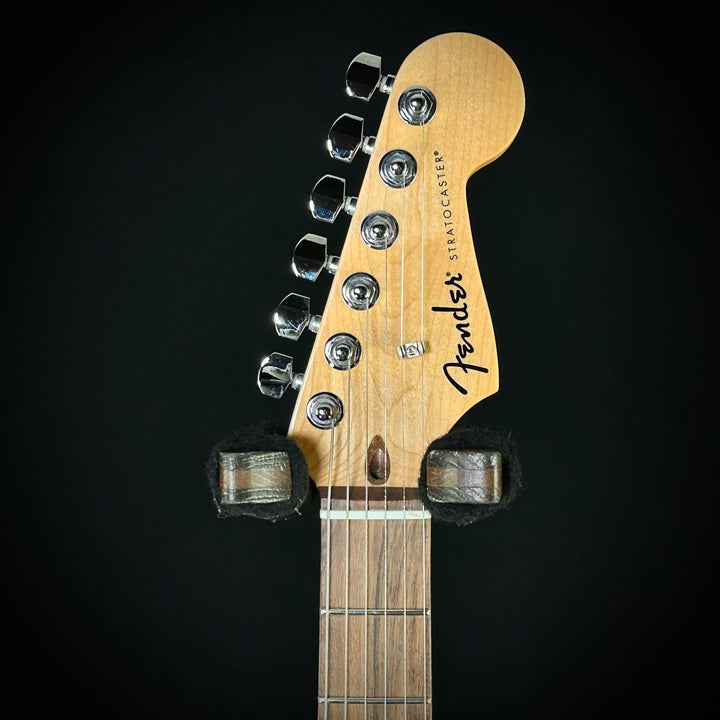 Fender Standard Stratocaster