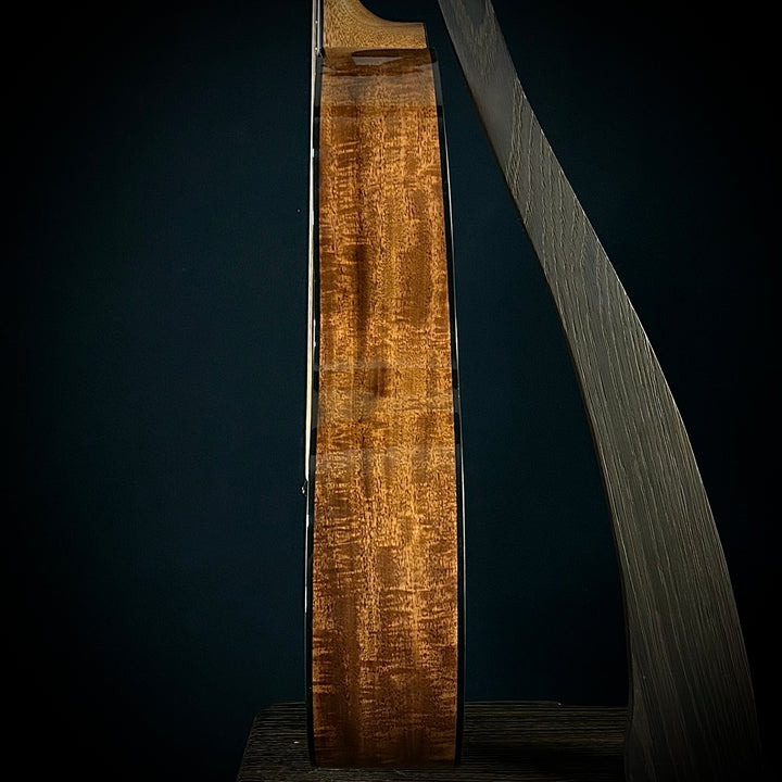 Martin CS 18 Style 000, 12-Fret - Beeswing Figured Mahogany