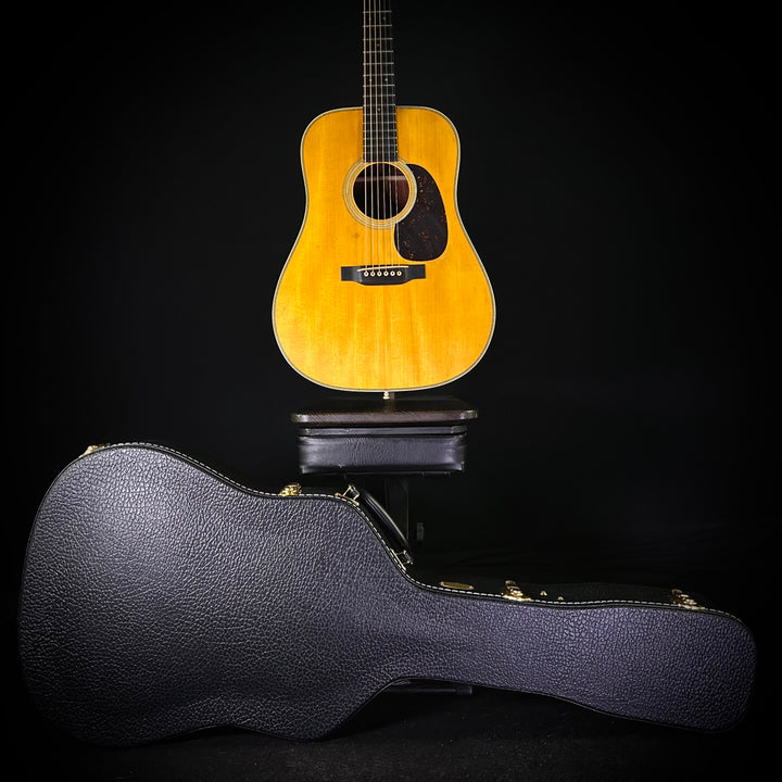 Martin D-28 Authentic 1937 Aged - Guatemalan Rosewood