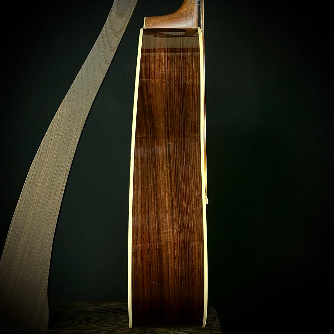 Martin D-28 - Billy Strings