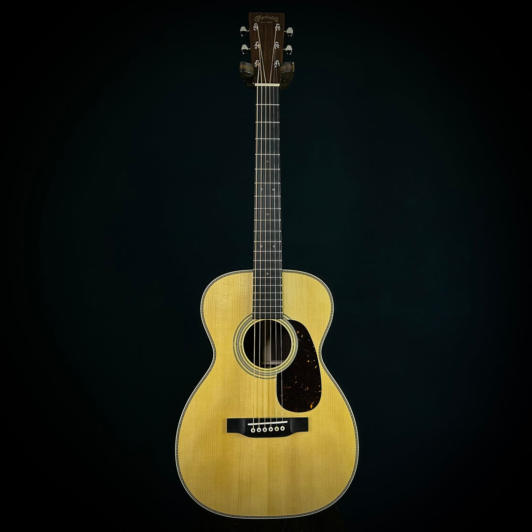 Martin Custom 0-28 - Adirondack Top