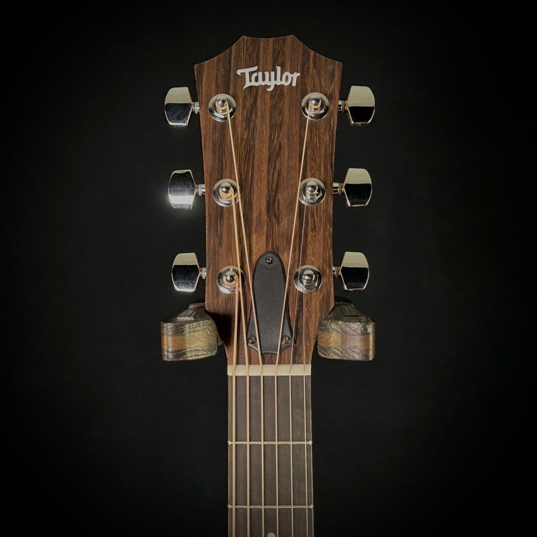 Taylor 114CE