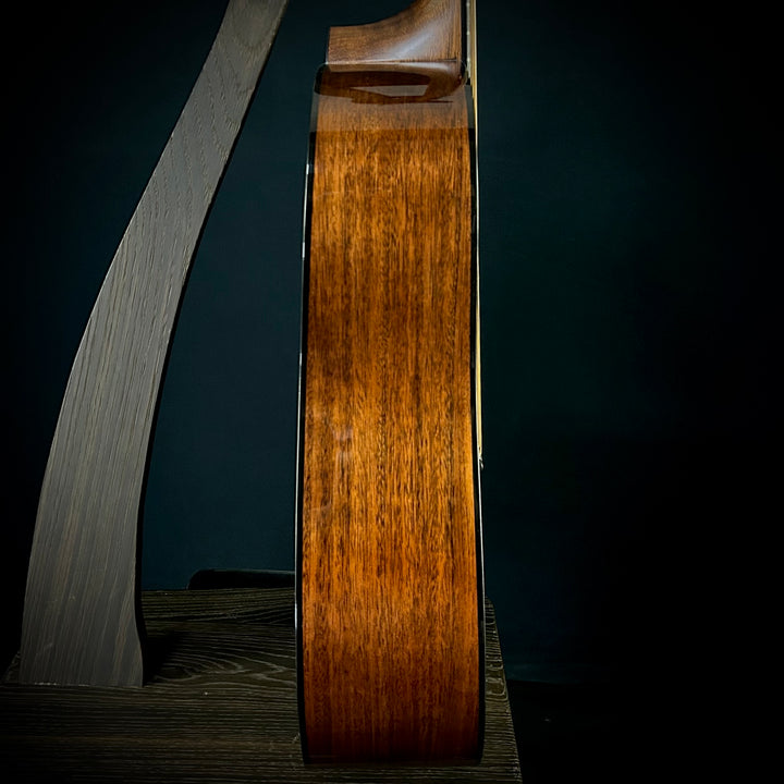 Martin D-18