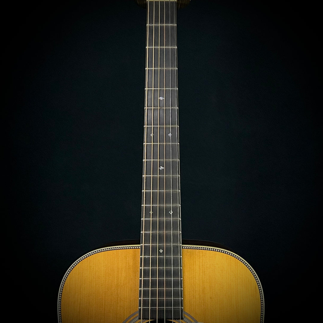 Martin D-28 Authentic 1937 Aged - Guatemalan Rosewood